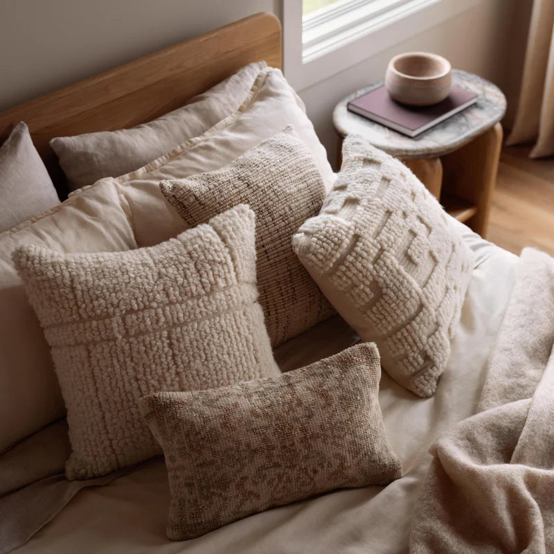 SHARKISS | Isidora Pillow
