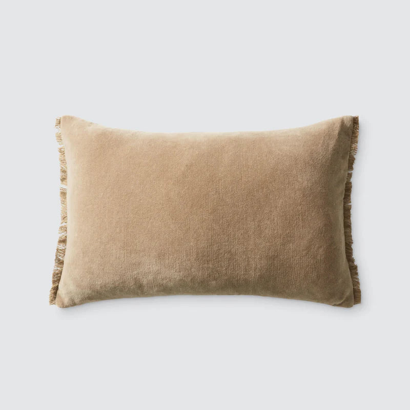 SHARKISS | Naveta Velvet Small Lumbar Pillow