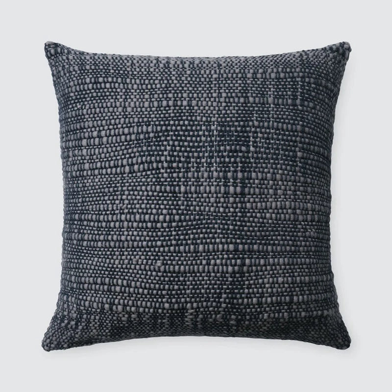 SHARKISS | Isidora Pillow